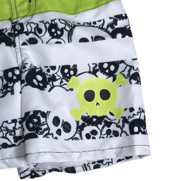 NWT Crossbone Rashguard 2-Piece Swim Set - Picture 14 of 16